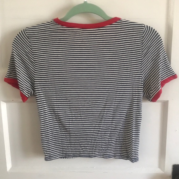 Cropped t-shirt - Picture 2 of 3